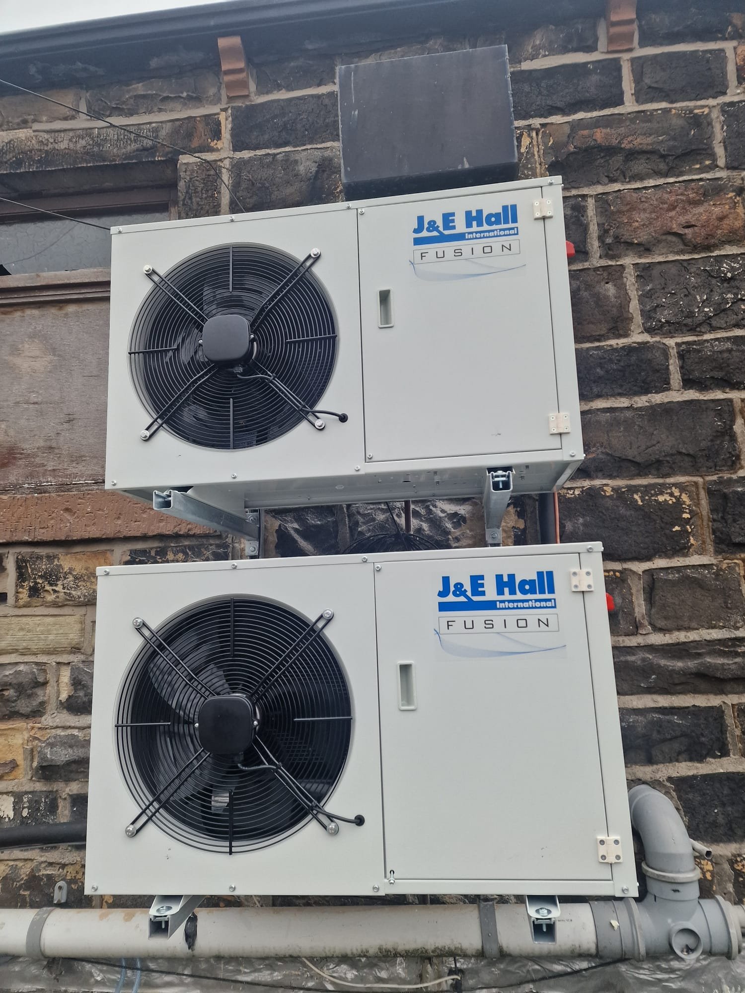 Expert AC repair and maintenance services in Manchester
